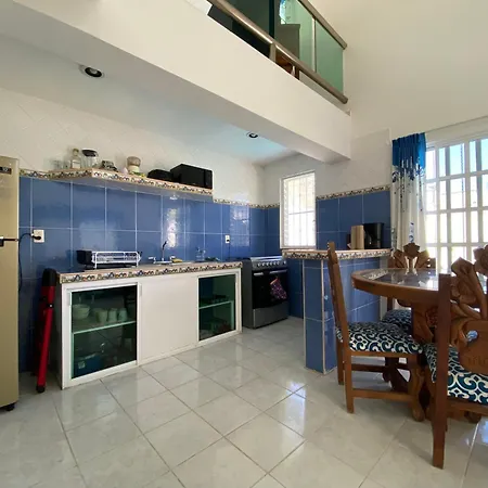 Casa Toadfish-3